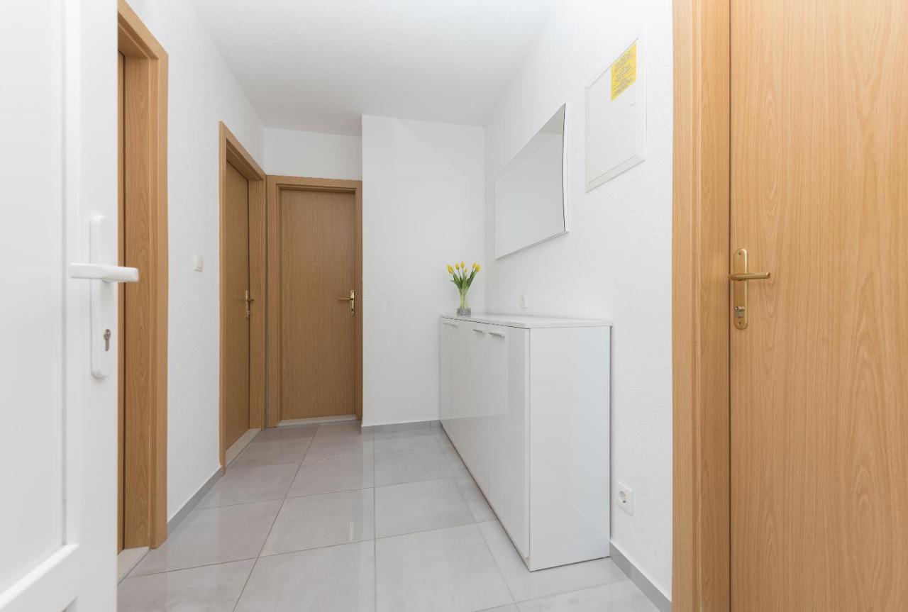 Apartments M&A Makarska Eksteriør billede