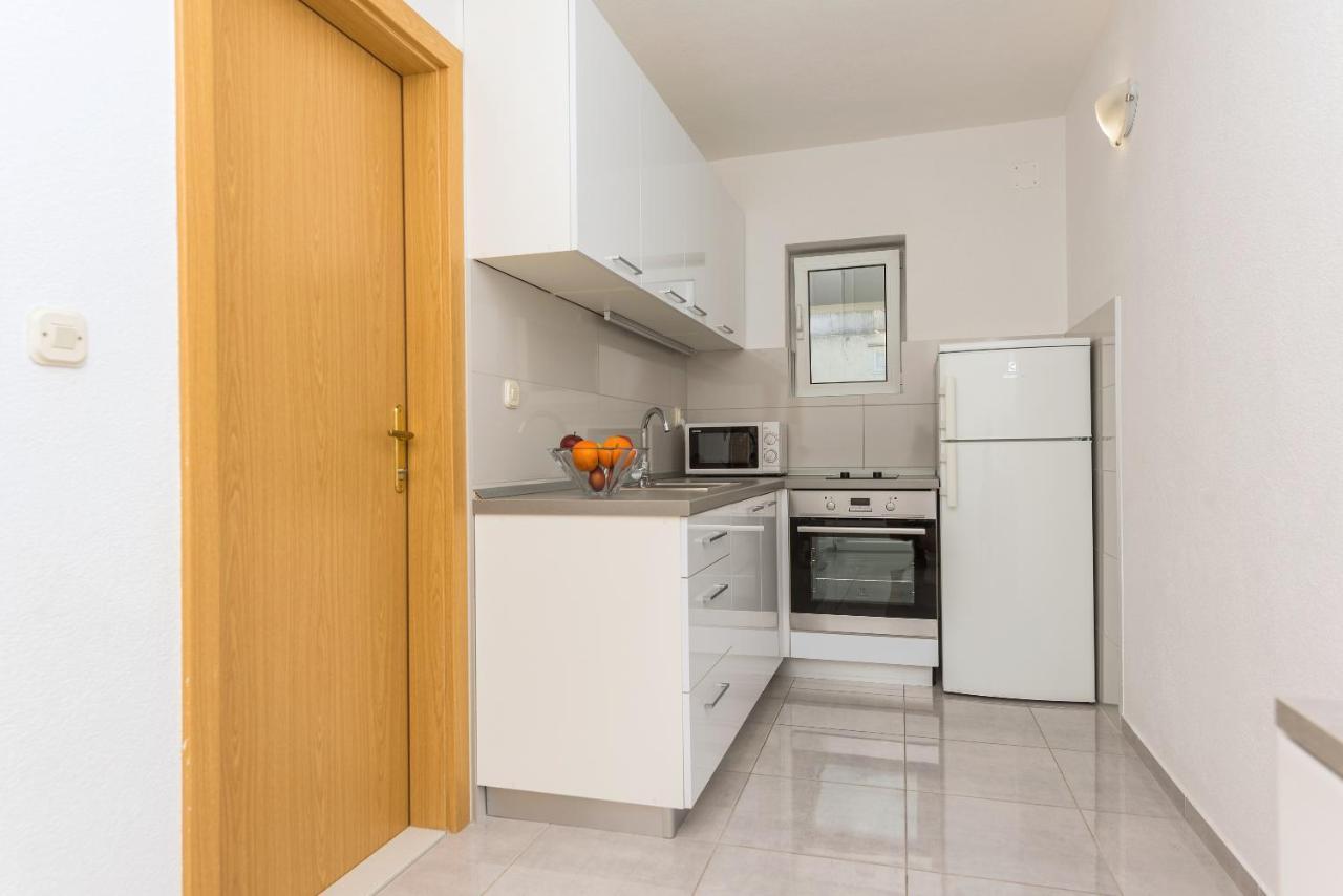 Apartments M&A Makarska Eksteriør billede