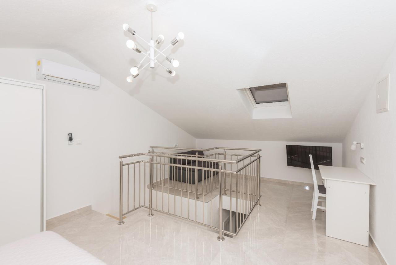 Apartments M&A Makarska Eksteriør billede