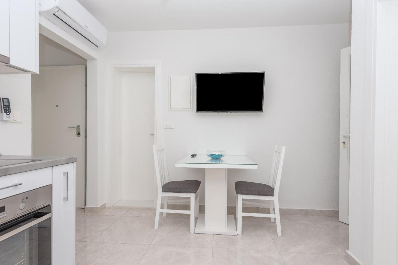 Apartments M&A Makarska Eksteriør billede